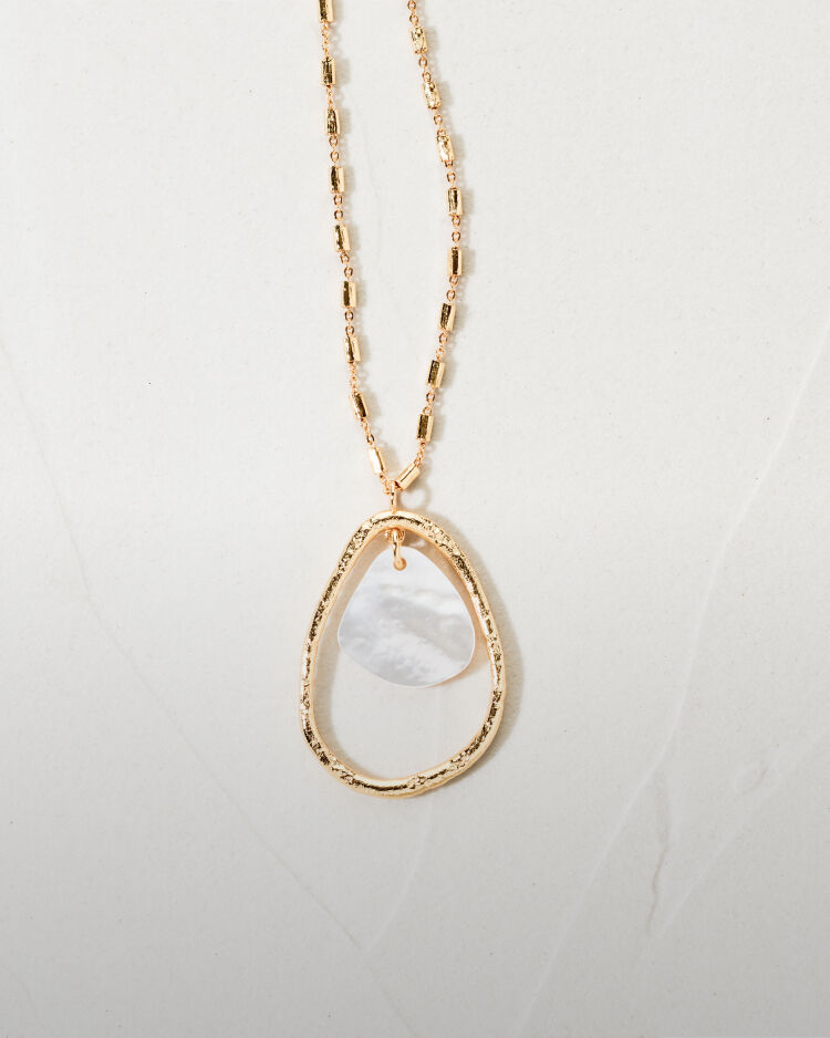 Collares