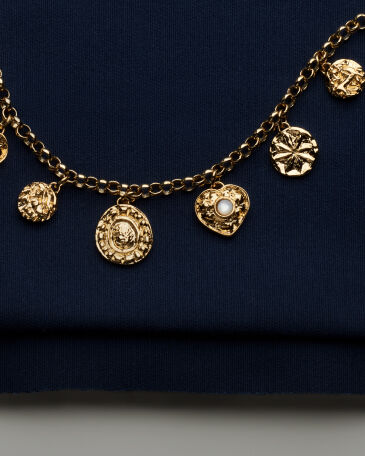 COLLARES[[Descubrir]]