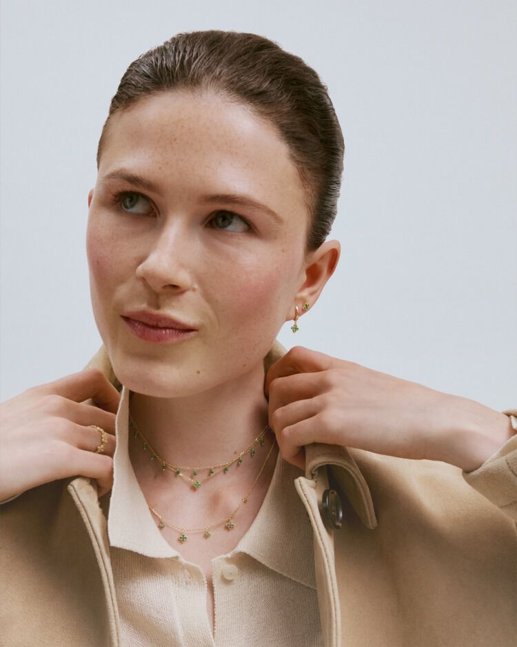 Collares