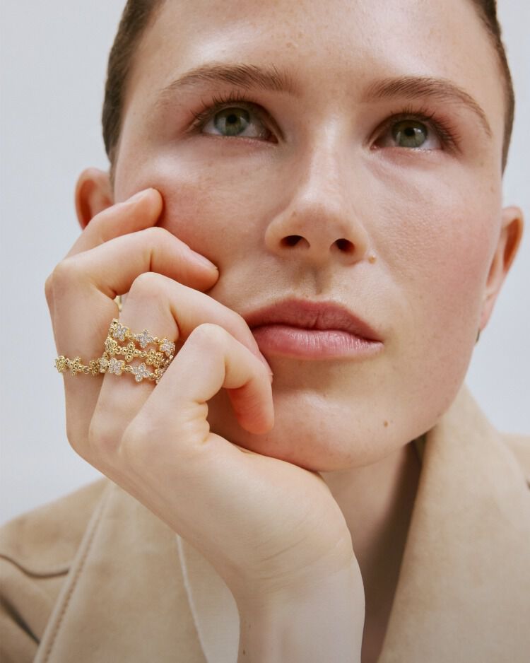 Anillos