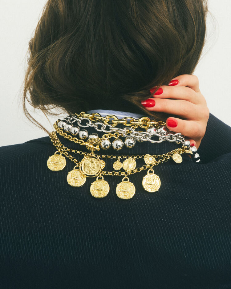 SELECCI&Oacute;N DORADA[[DESCUBRIR]]