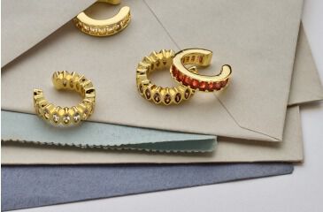 EARCUFF