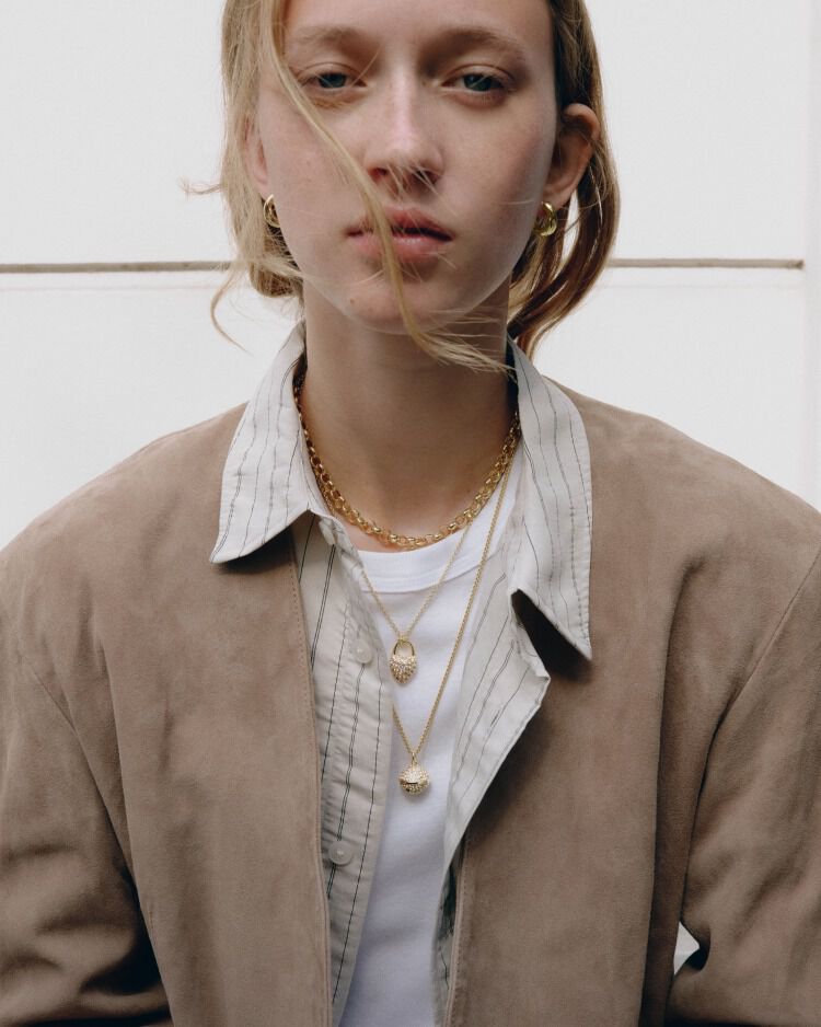collares