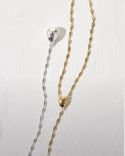 Collares