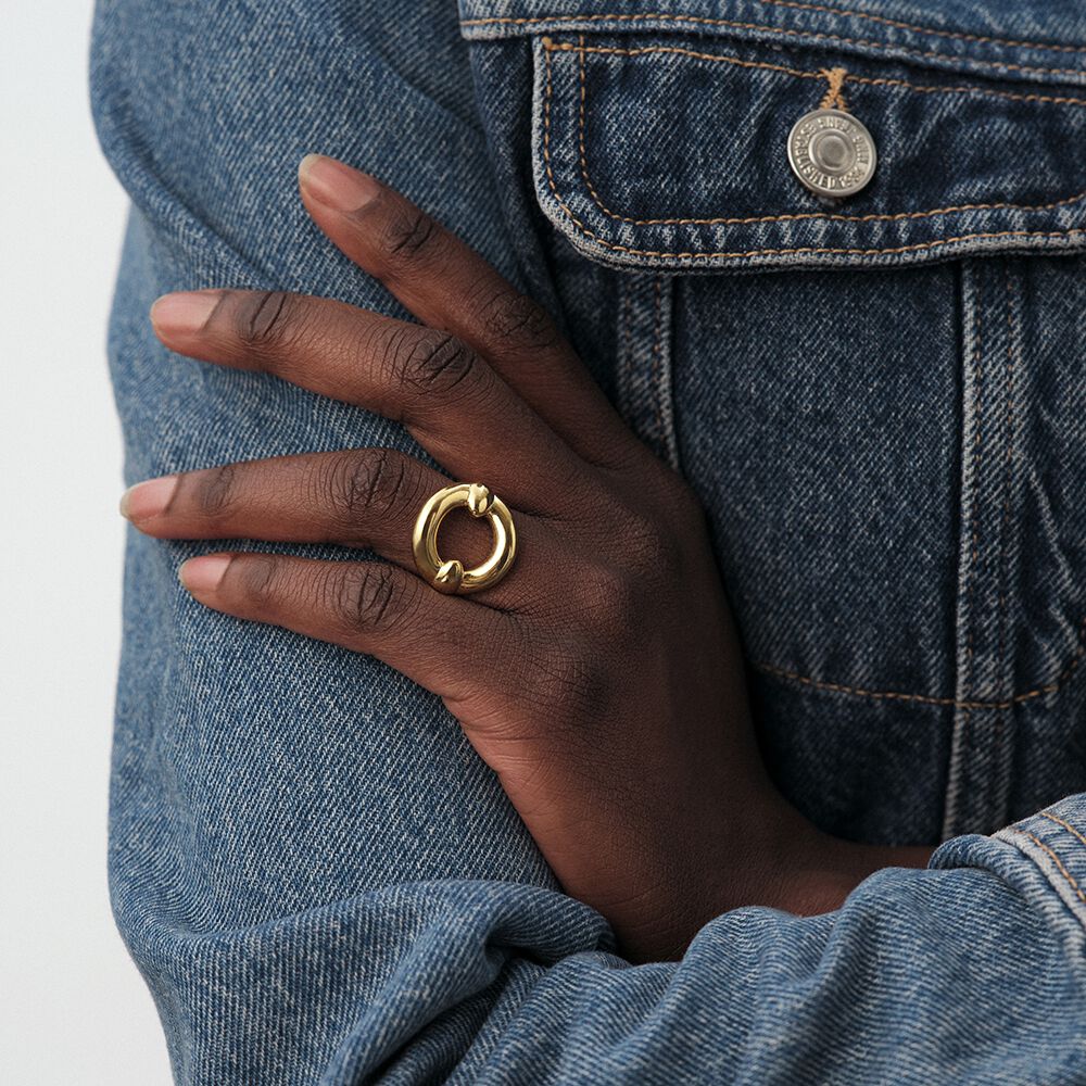 Anillo ancho INES - Dorado - Anillos de fantas&iacute;a  | Agatha