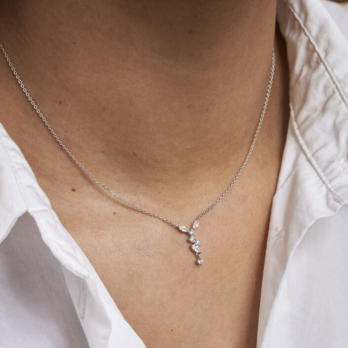 Collar corto PLEIADES - Cristal / Plateado - Collares  | Agatha