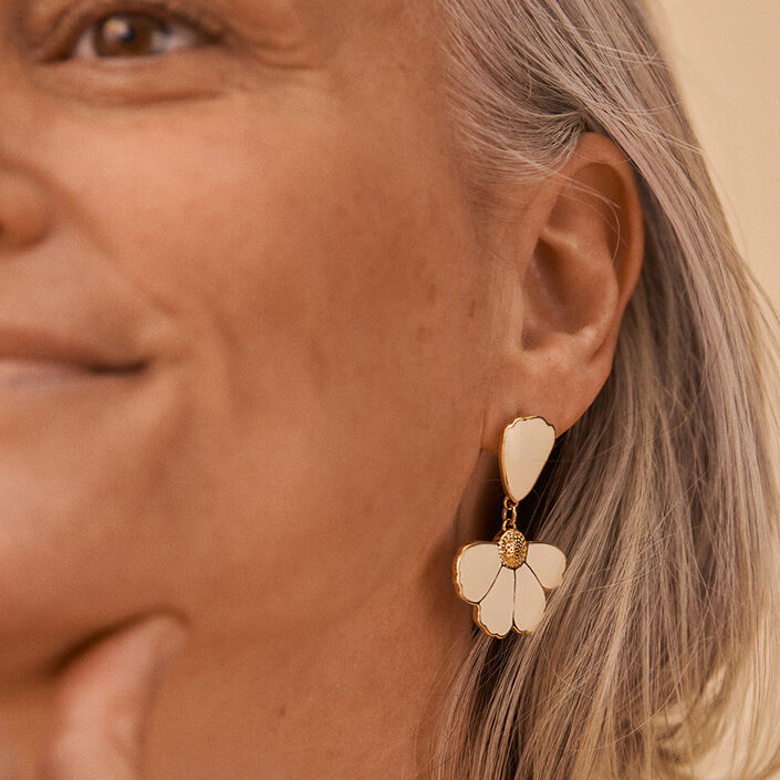 Pendientes largos FLORA - Dorado / Blanco - Pendientes  | Agatha