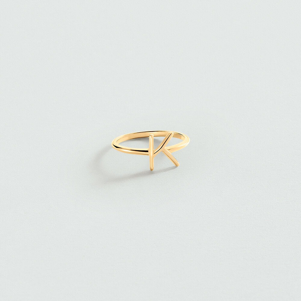 Anillo fino LETTRE K - Dorado - Anillos  | Agatha