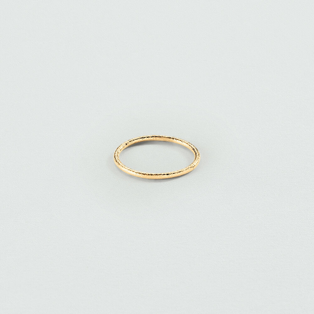 Anillo fino MAAT - Dorado - Outlet  | Agatha